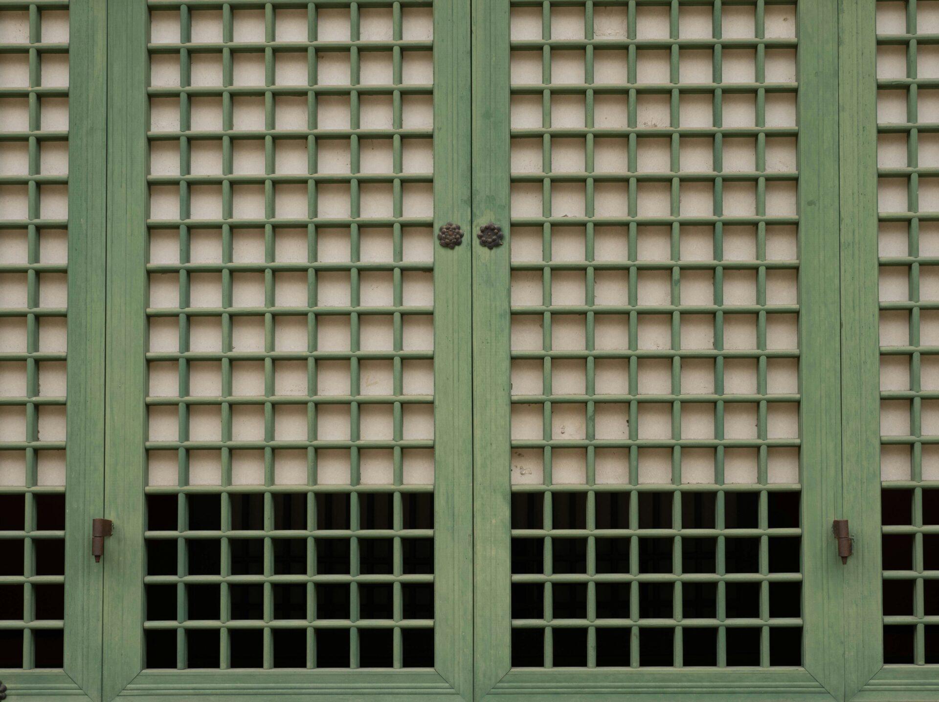 Wszechstronne zastosowanie zewnętrznych rolet z napędem motorycznym