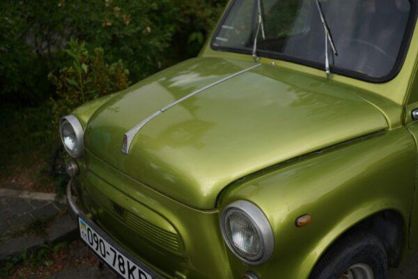 Jakie są najważniejsze czynniki do rozważenia przy wyborze nowego laptopa?