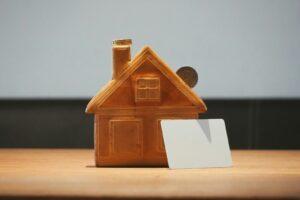 The Power of Honey: Therapeutic and Culinary Benefits